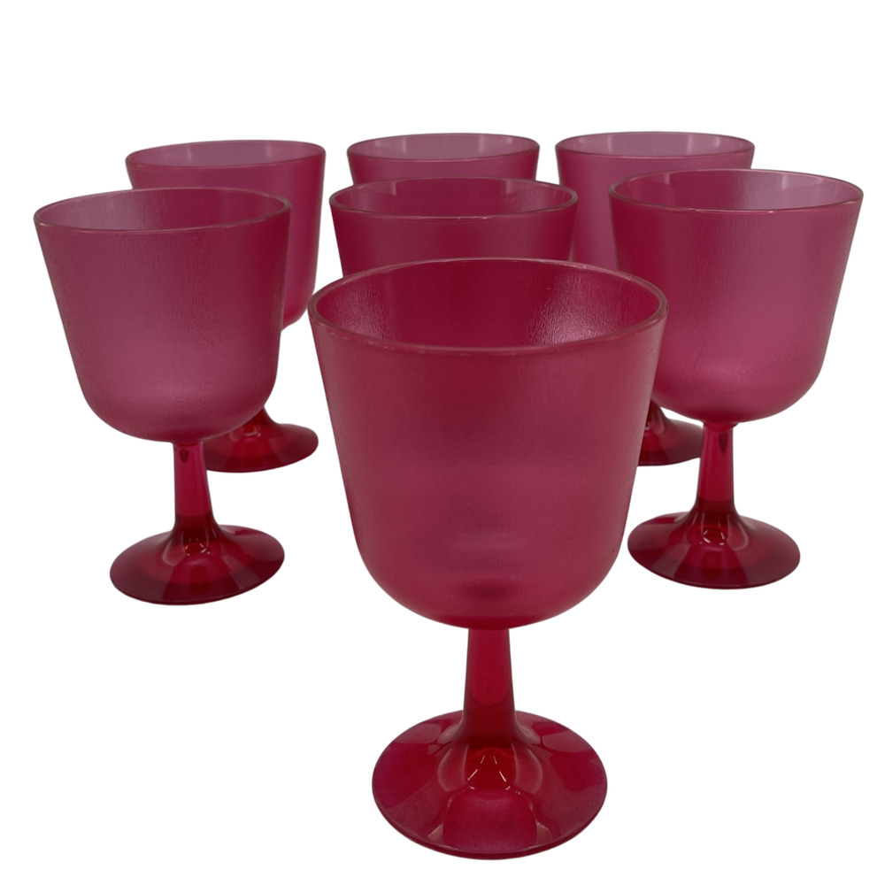 Lot of 7 VTG Plastic Cranberry Wine Cocktail Glasses Textured Beverageware Set